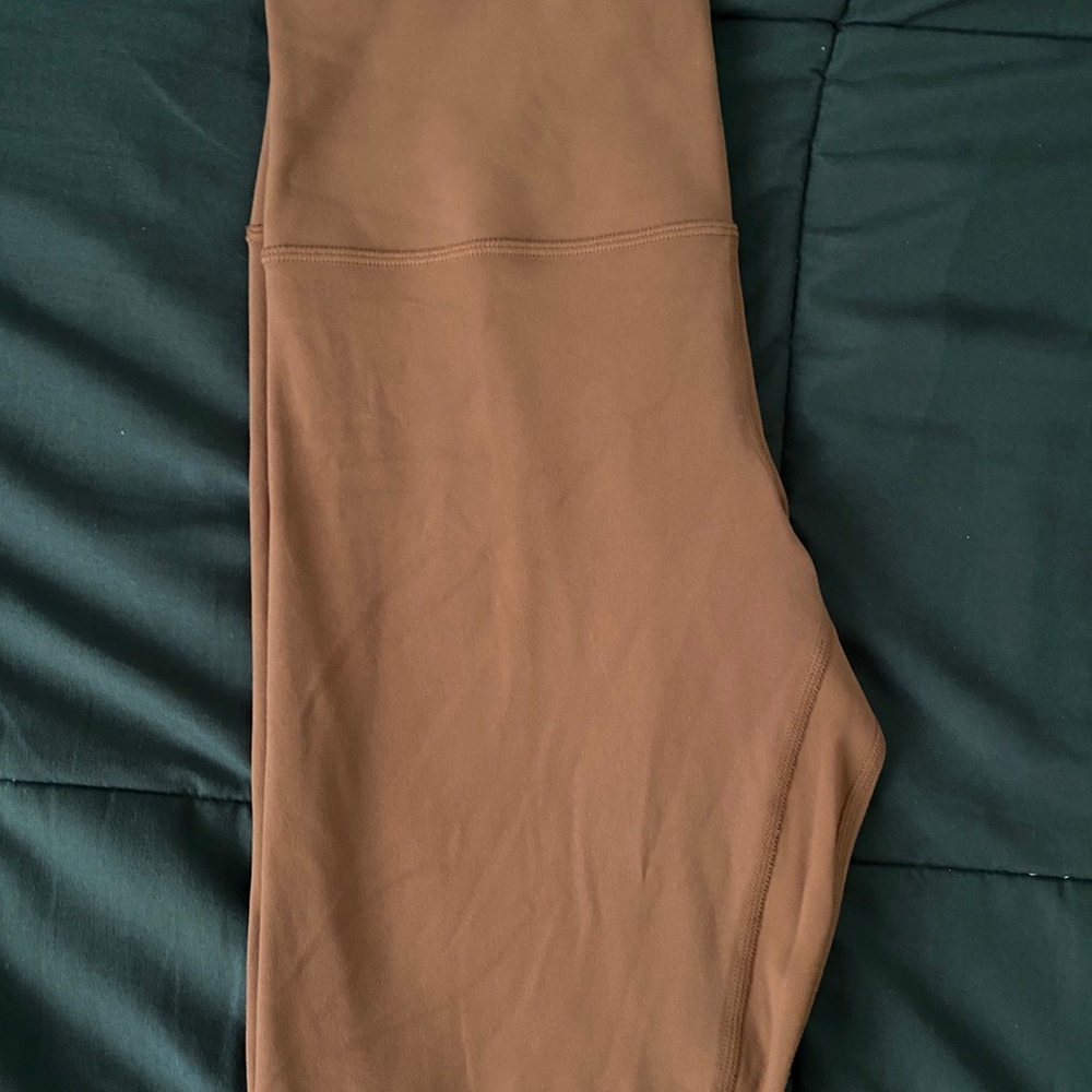 Lululemon leggings!